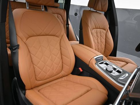 New 2026 BMW X5 xDrive40i w/ Climate Comfort Package AWD/4WD image 21