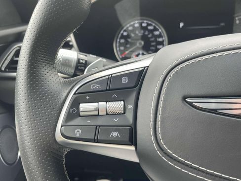 Used 2024 Genesis G70 3.3T Advanced w/ Sport Prestige Package image 22