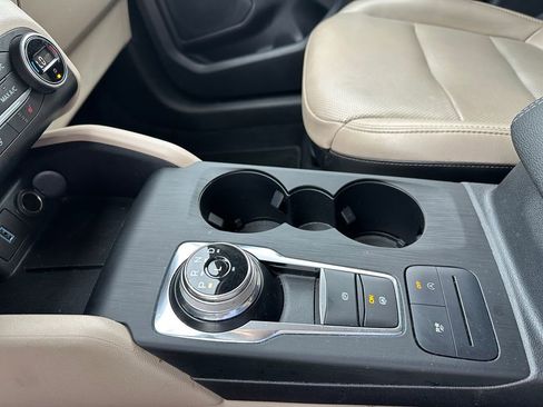 Used 2020 Ford Escape SEL image 25