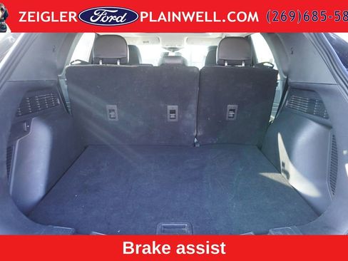Used 2024 Ford Escape Platinum AWD/4WD image 10