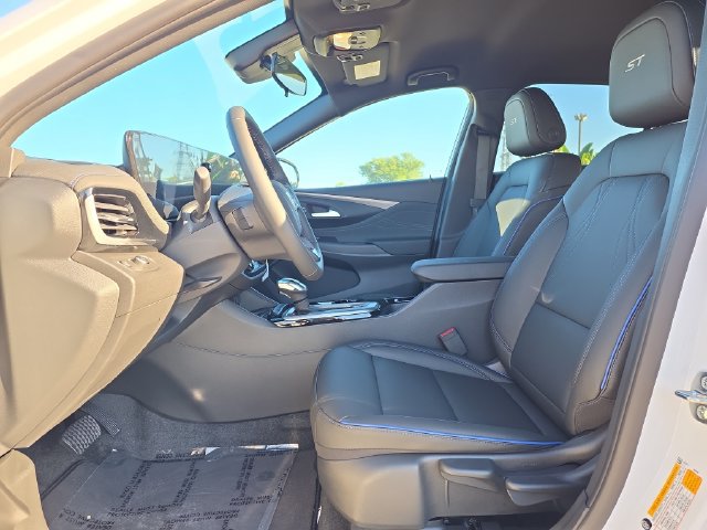 New 2026 Buick Envista Sport Touring w/ Convenience II Package FWD image 17