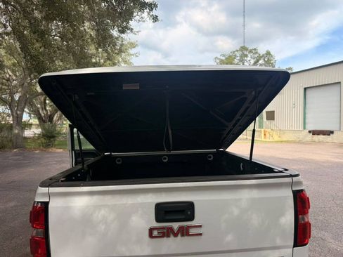 Used 2014 GMC Sierra 1500 SLE w/ SLE Value Package RWD image 8