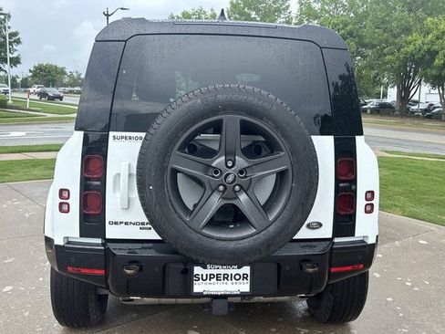Used 2023 Land Rover Defender 90 X-Dynamic SE AWD/4WD image 5
