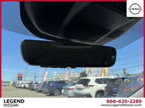 Certified 2023 Nissan Rogue Platinum w/ Platinum Premium Package AWD/4WD image 31