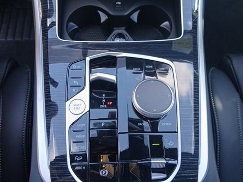 New 2026 BMW X5 xDrive50e AWD/4WD image 22