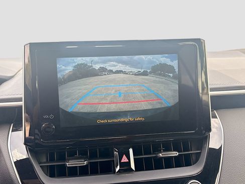 Used 2025 Toyota Corolla XSE FWD image 13