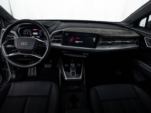 Certified 2023 Audi Q4 e-tron Prestige image 14