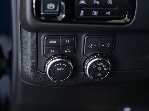 New 2026 GMC Yukon Denali image 11