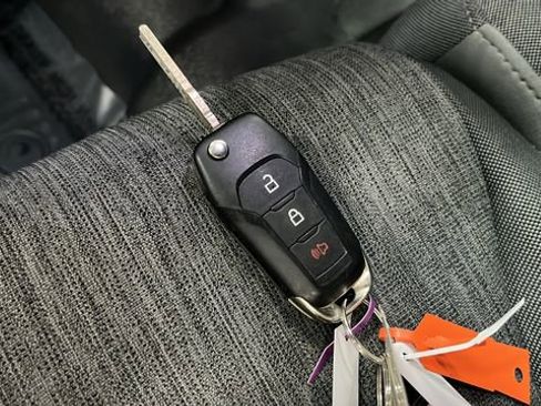 Used 2023 Ford F250 XL w/ Camper Package image 20