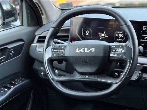 Used 2024 Kia EV9 Light Long Range image 22