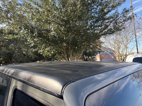 Used 2021 Jeep Wrangler Sport S image 6