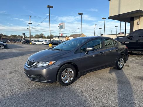 Used 2015 Honda Civic LX image 2