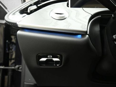 Certified 2026 Mercedes-Benz E 350 4MATIC Sedan image 17