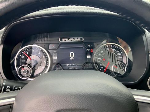 Used 2019 RAM 1500 Laramie RWD image 26