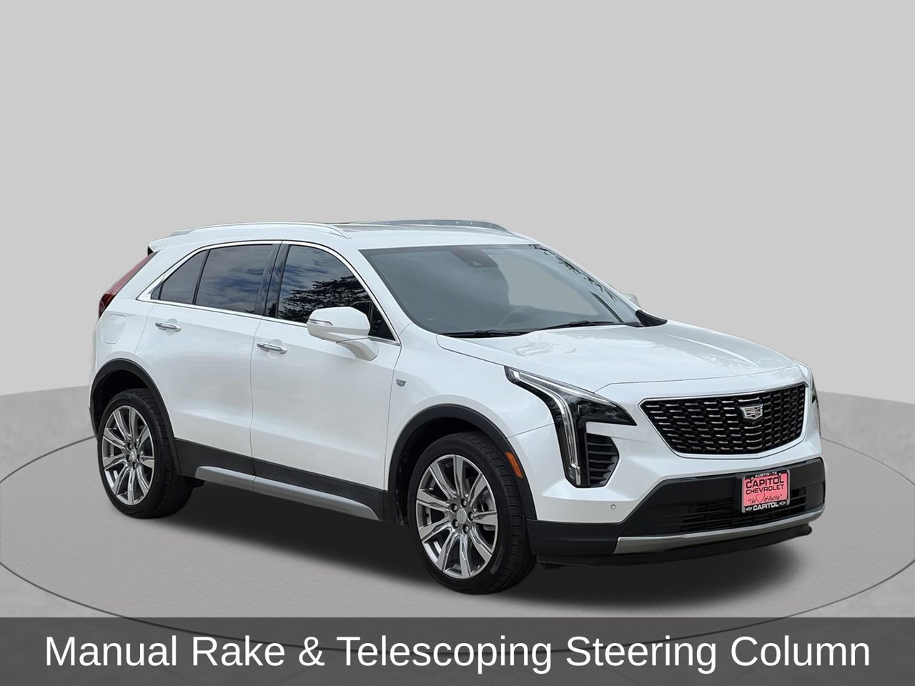Used 2023 Cadillac XT4 Premium Luxury w/ Technology Package FWD image 7