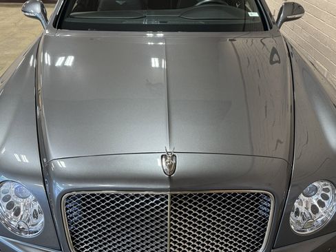 Used 2013 Bentley Mulsanne Mulliner Edition image 16