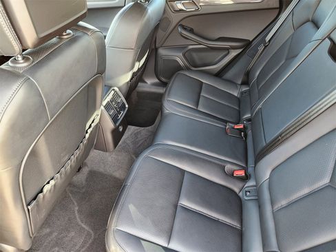 Used 2023 Porsche Macan S w/ Sport Chrono Package image 41