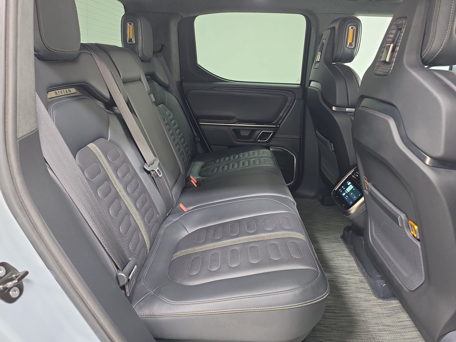 Used 2022 Rivian R1T Adventure AWD/4WD image 22
