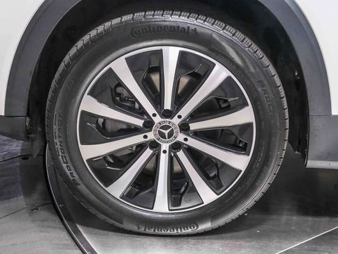 Certified 2022 Mercedes-Benz GLB 250 image 10