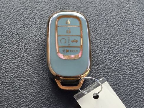 Used 2023 Honda Civic Touring image 22