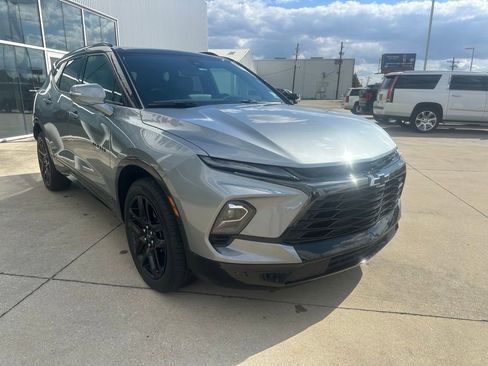 Used 2024 Chevrolet Blazer RS w/ Driver Confidence II Package image 3