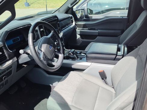 Used 2023 Ford F150 Lightning XLT image 12