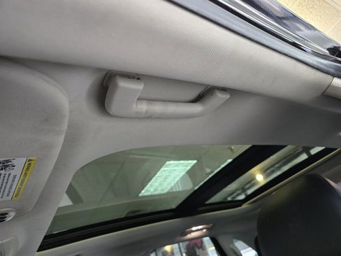 Used 2016 Ford Edge Titanium w/ Canadian Touring Package image 34