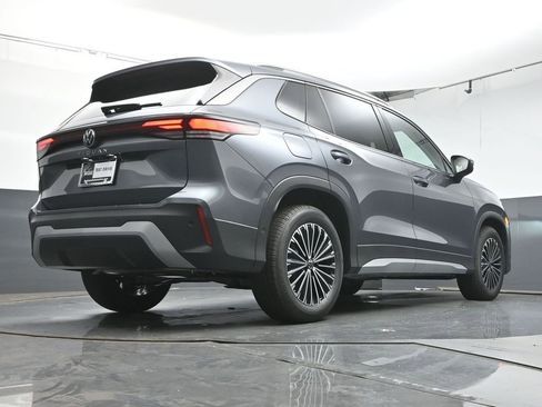 New 2026 Volkswagen Tiguan S image 36