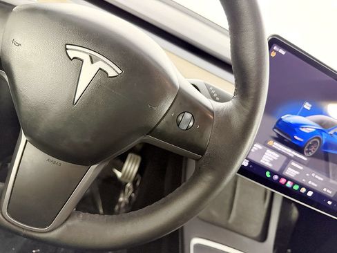 Used 2022 Tesla Model Y Performance AWD/4WD image 53