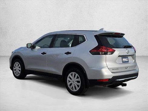 Used 2019 Nissan Rogue S FWD image 8