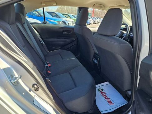 Used 2024 Toyota Corolla LE image 17
