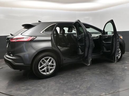 Used 2024 Ford Edge SEL image 31