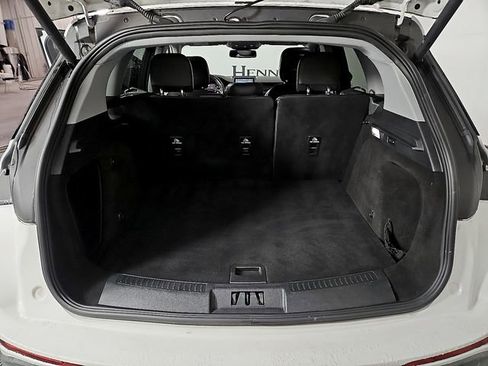 Used 2020 Lincoln Corsair Standard w/ Equipment Group 101A image 30