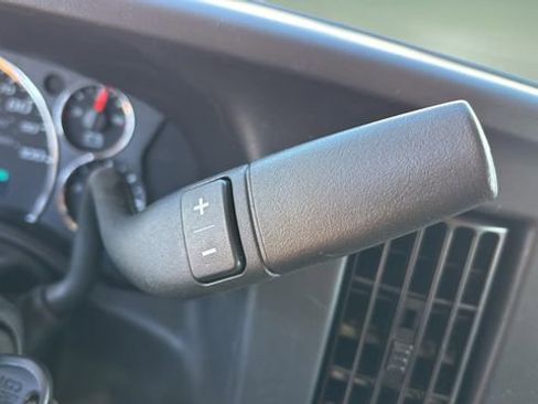 Used 2024 Chevrolet Express 3500 LT w/ LT Preferred Equipment Group image 27