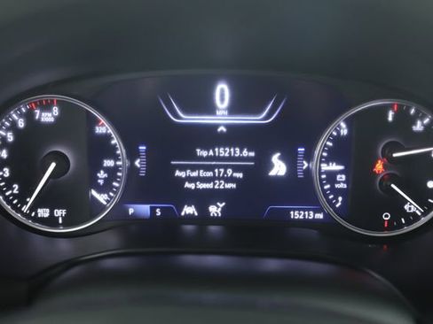 Used 2022 Buick Enclave Avenir w/ Avenir Technology Package image 22