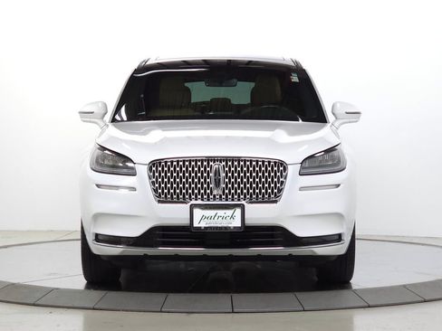Used 2021 Lincoln Corsair Reserve AWD/4WD image 2