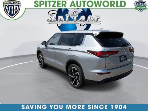 Used 2023 Mitsubishi Outlander SE FWD image 7
