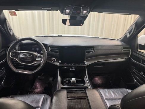 Used 2022 Jeep Wagoneer Series II image 22