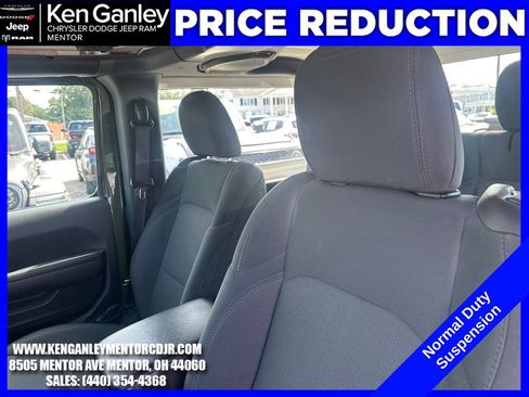 Used 2021 Jeep Wrangler Sport AWD/4WD image 19