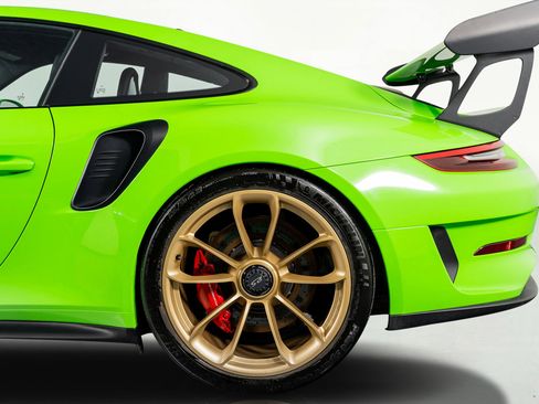Used 2019 Porsche 911 GT3 RS w/ Light Design Package image 24