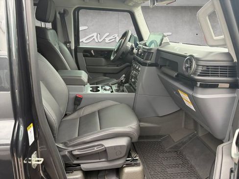 Used 2024 INEOS Grenadier Fieldmaster Edition image 24