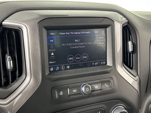 Used 2023 Chevrolet Silverado 1500 Custom Trail Boss image 25