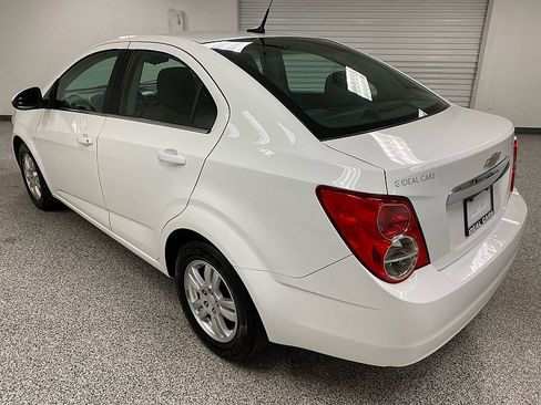 Used 2013 Chevrolet Sonic LT image 7