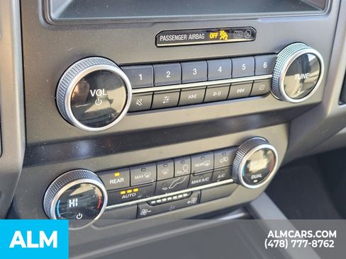 Used 2021 Ford Expedition XLT image 21