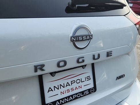 New 2026 Nissan Rogue SV w/ Cold Weather Package image 11