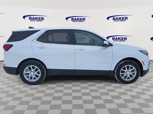 Used 2022 Chevrolet Equinox LT image 4