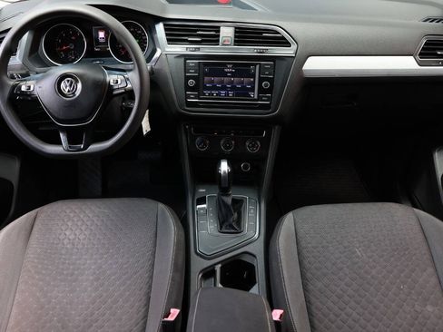 Used 2021 Volkswagen Tiguan S FWD image 12