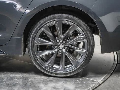 Certified 2024 Toyota Corolla SE image 10