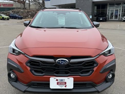 Certified 2025 Subaru Crosstrek 2.5i Limited w/ Crosstrek Mirror Package image 2