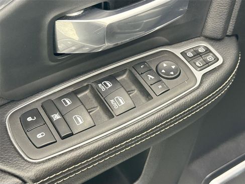 Used 2024 RAM 3500 Laramie w/ Night Edition image 26